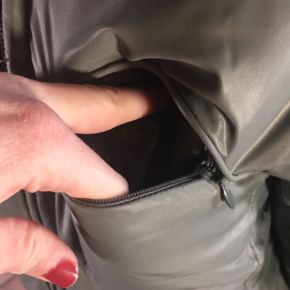 Athleta Quilted Puffer Jacket - Picture 5 of 15